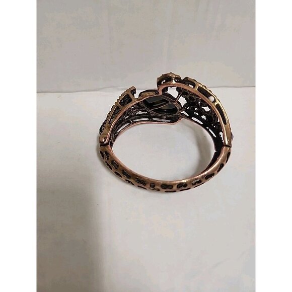 Vintage Clasp Costume Bracelet - Picture 8 of 8